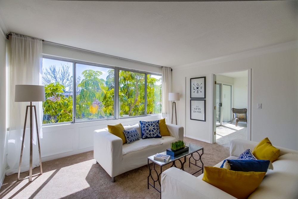 Virtual tour photo 16 of 50 for 4944 Cass St