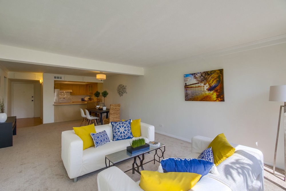 Virtual tour photo 17 of 50 for 4944 Cass St