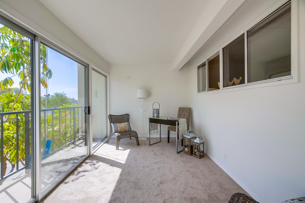 Virtual tour photo 28 of 50 for 4944 Cass St