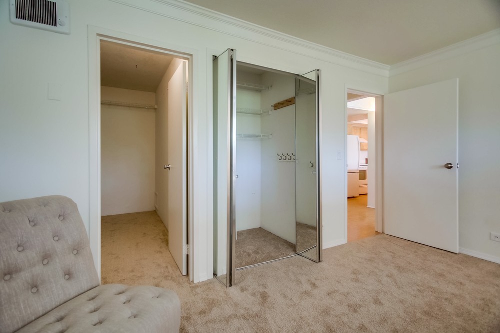 Virtual tour photo 42 of 50 for 4944 Cass St