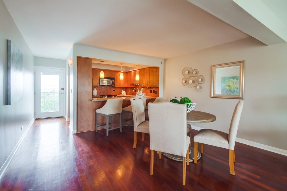 Virtual tour photo 15 of 45 for 4944 Cass St #402