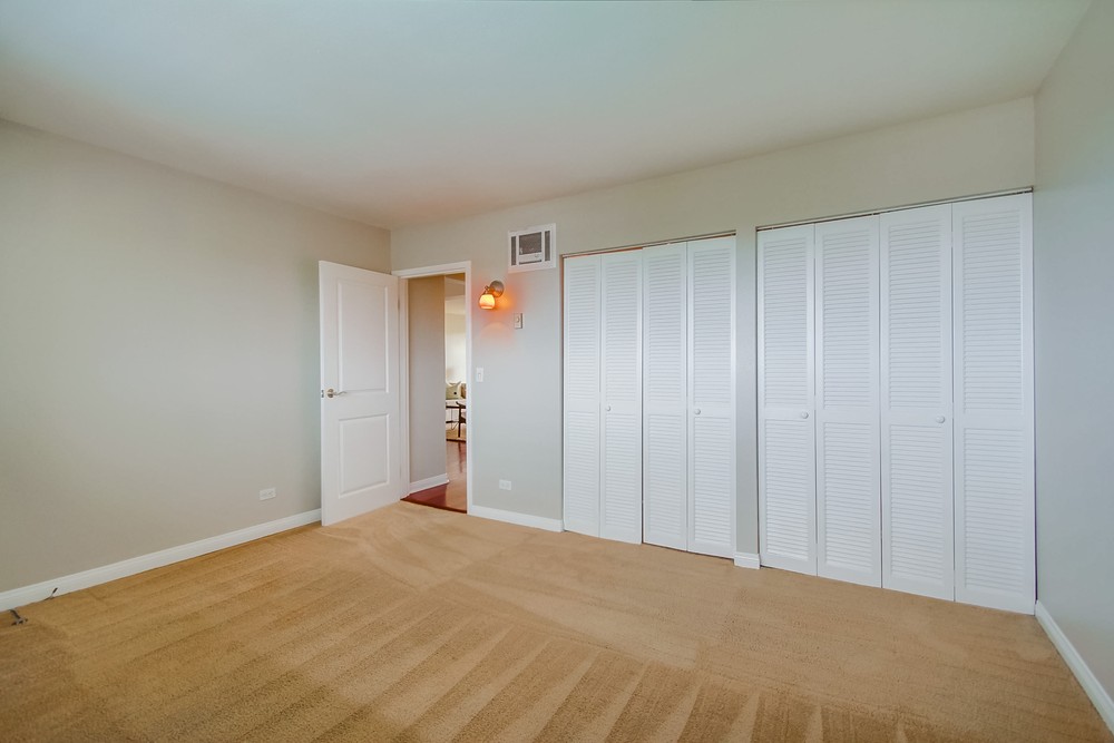 Virtual tour photo 36 of 45 for 4944 Cass St #402
