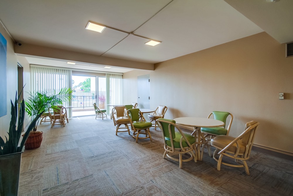 Virtual tour photo 43 of 45 for 4944 Cass St #402