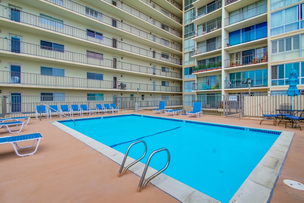Virtual tour photo 46 of 45 for 4944 Cass St #402