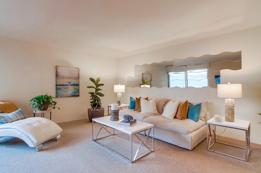 Virtual tour photo 13 of 48 for 4944 Cass St