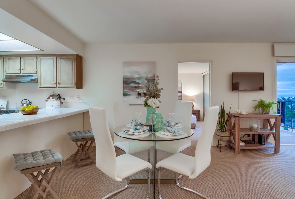 Virtual tour photo 21 of 48 for 4944 Cass St
