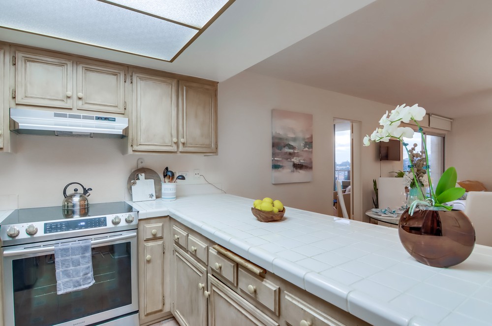 Virtual tour photo 26 of 48 for 4944 Cass St