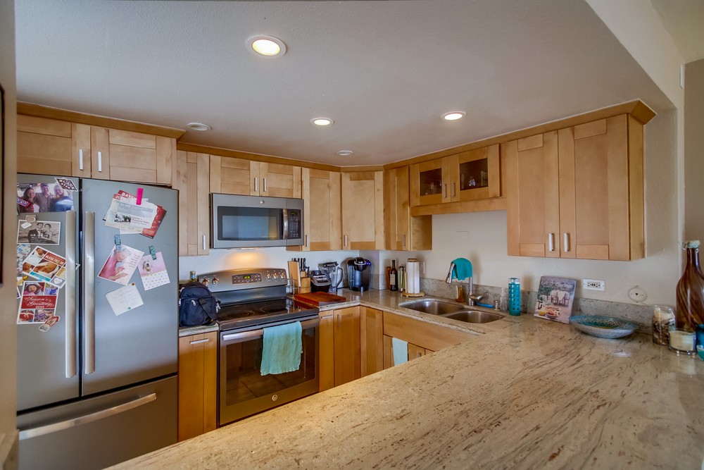 Virtual tour photo 34 of 54 for 4944 Cass St