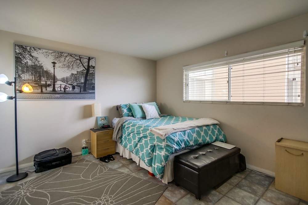 Virtual tour photo 49 of 54 for 4944 Cass St