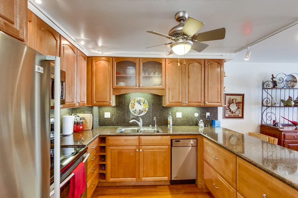 Virtual tour photo 12 of 64 for 4944 Cass Street #502