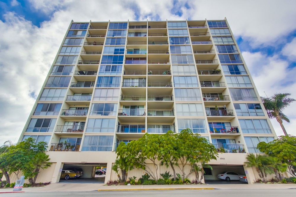 Virtual tour photo 62 of 64 for 4944 Cass Street #502