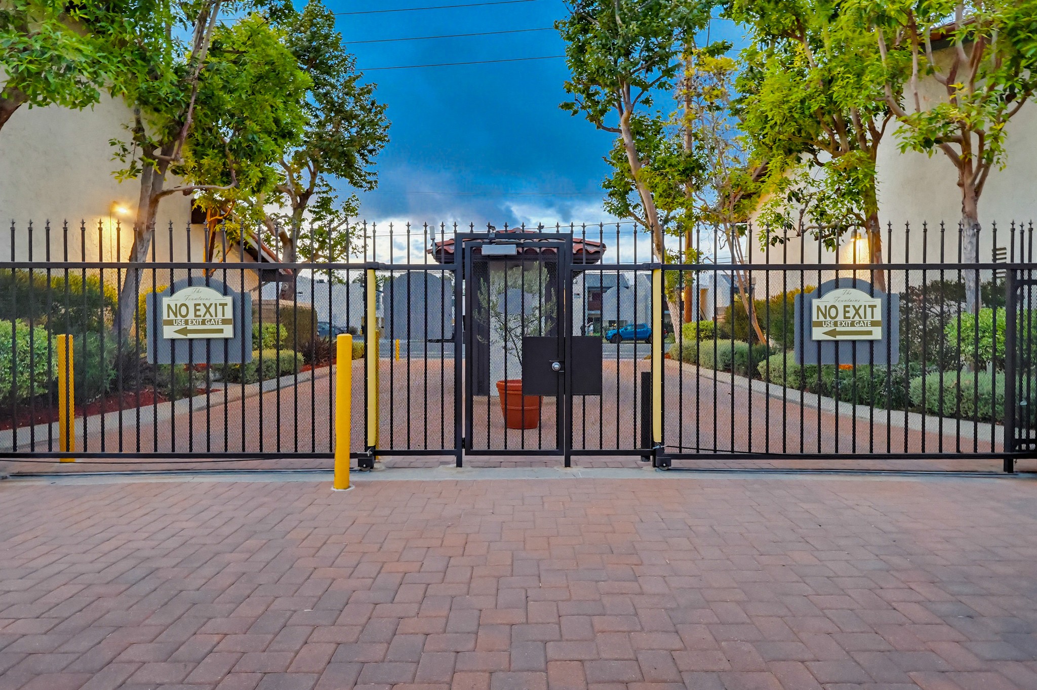 Virtual tour photo 34 of 134 for 4946 E Atherton St
