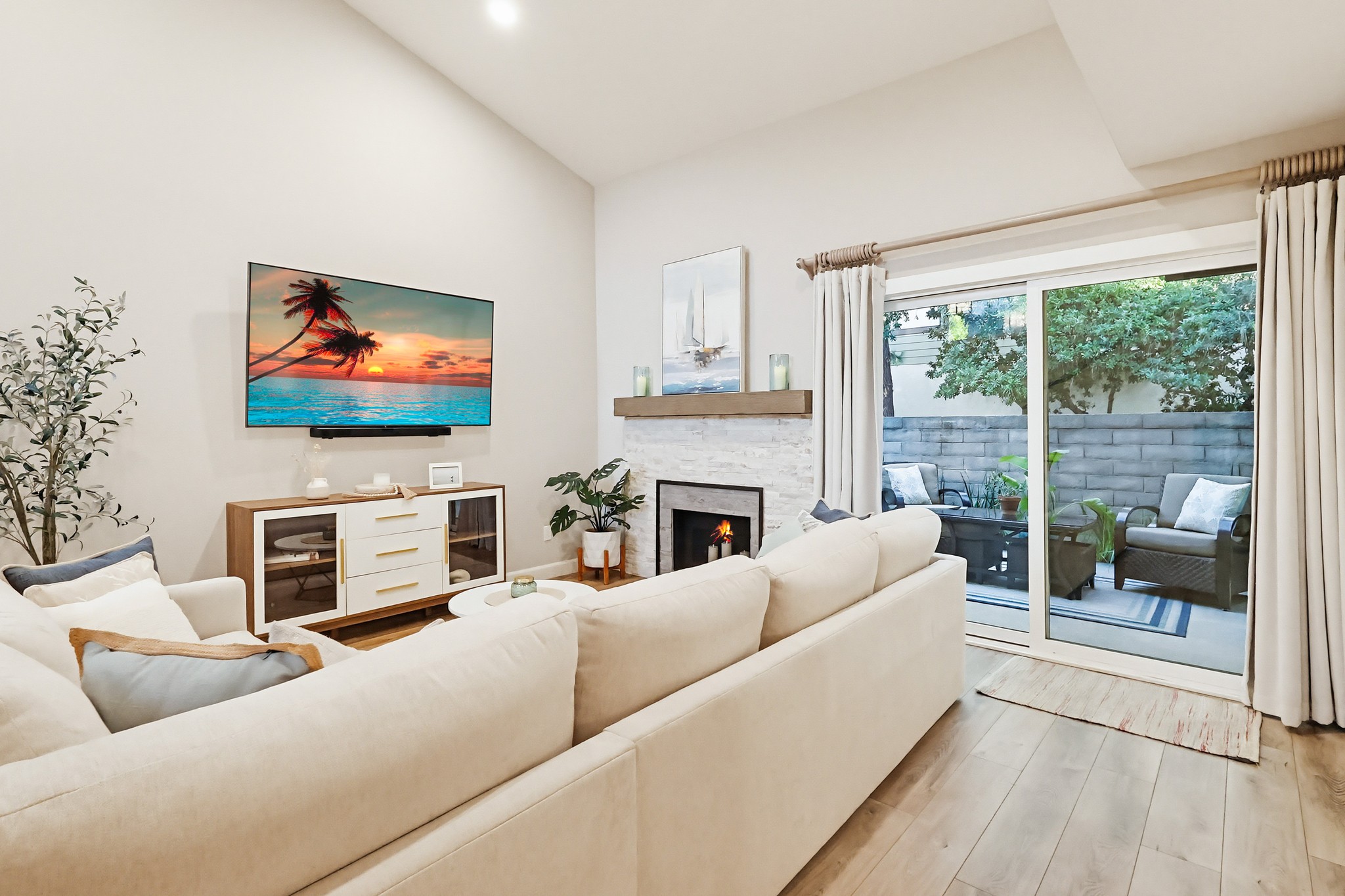 Virtual tour photo 40 of 134 for 4946 E Atherton St