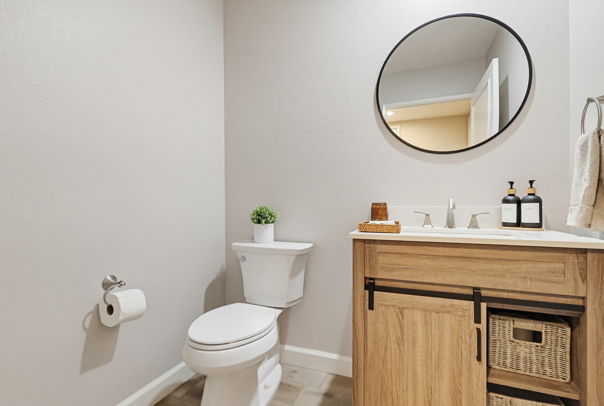 Virtual tour photo 57 of 134 for 4946 E Atherton St
