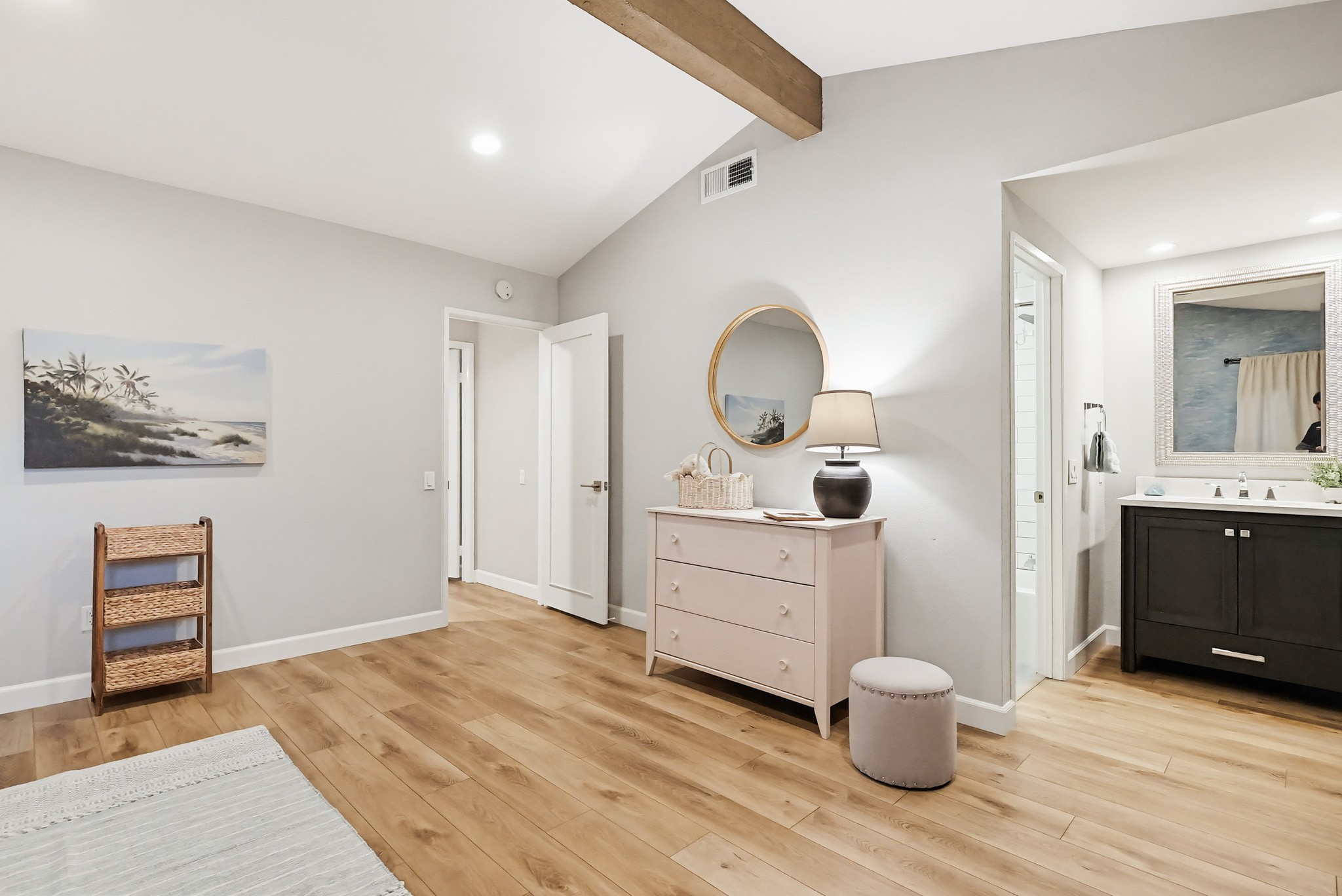 Virtual tour photo 70 of 134 for 4946 E Atherton St