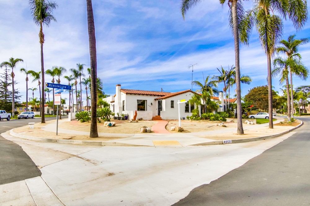 Virtual tour photo 1 of 51 for 4950 Kensington Dr