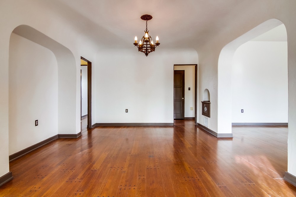 Virtual tour photo 18 of 51 for 4950 Kensington Dr