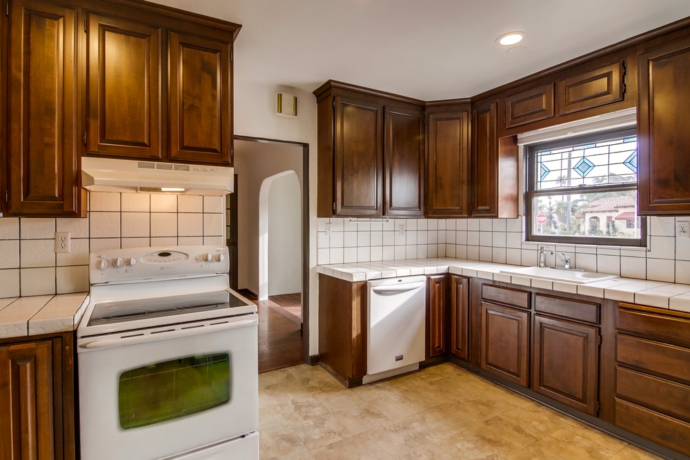 Virtual tour photo 25 of 51 for 4950 Kensington Dr