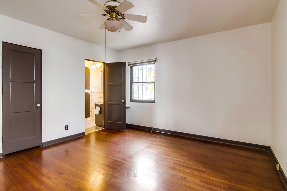 Virtual tour photo 38 of 51 for 4950 Kensington Dr