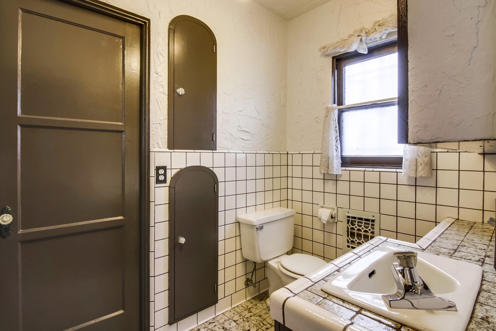 Virtual tour photo 39 of 51 for 4950 Kensington Dr