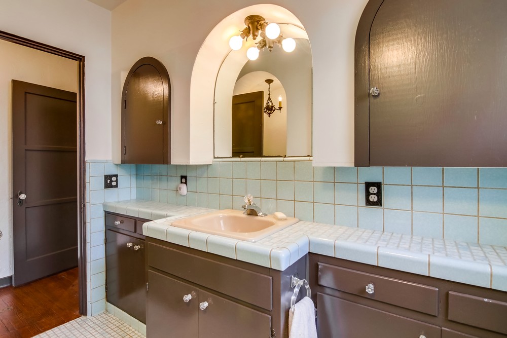 Virtual tour photo 44 of 51 for 4950 Kensington Dr