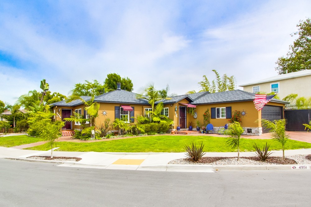 Virtual tour photo 3 of 66 for 4951 Lucille Drive