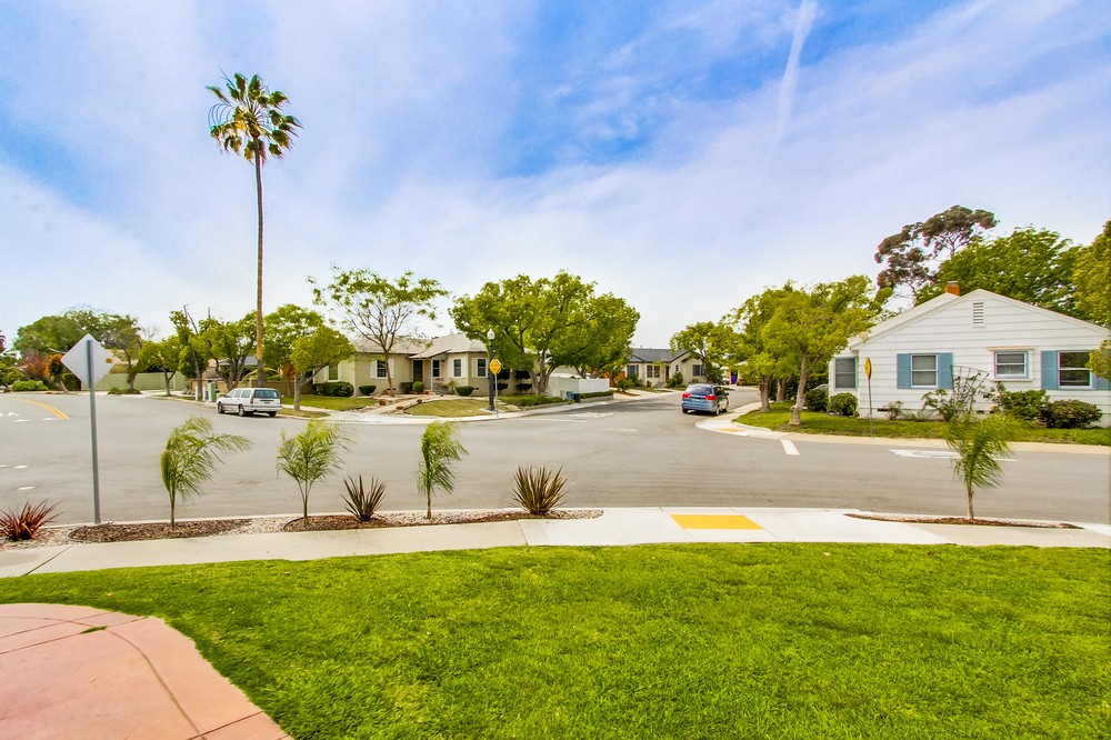 Virtual tour photo 12 of 66 for 4951 Lucille Drive