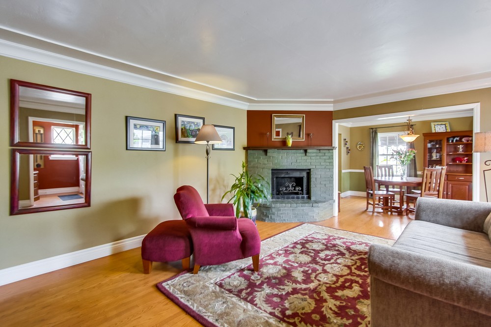 Virtual tour photo 15 of 66 for 4951 Lucille Drive
