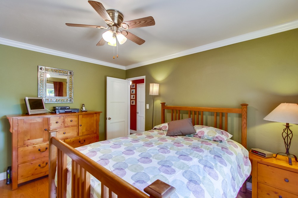 Virtual tour photo 40 of 66 for 4951 Lucille Drive