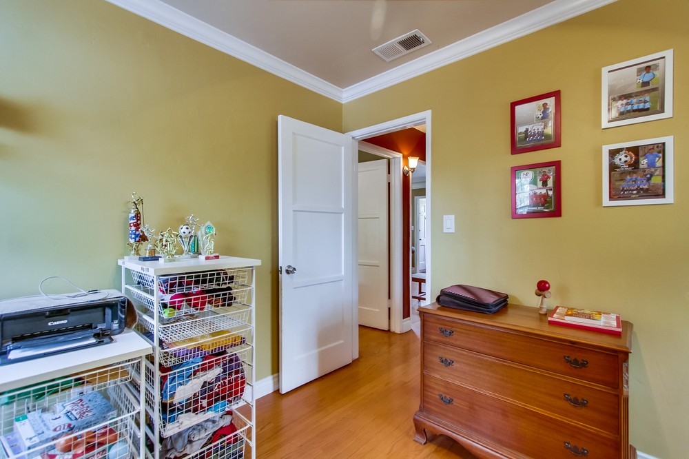 Virtual tour photo 47 of 66 for 4951 Lucille Drive