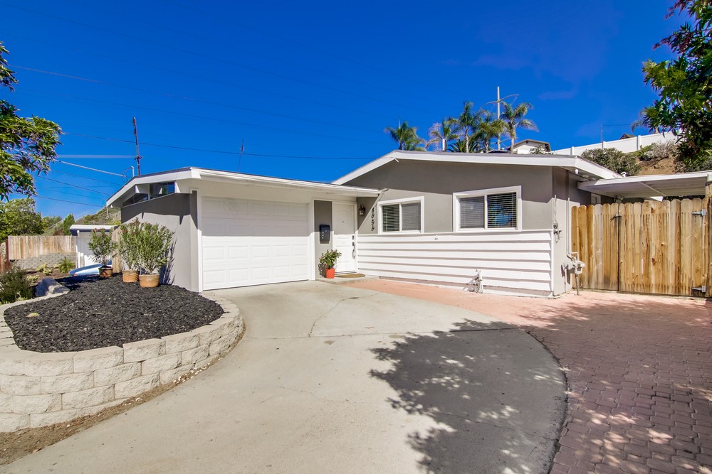 Virtual tour photo 3 of 49 for 4956 Acuna St