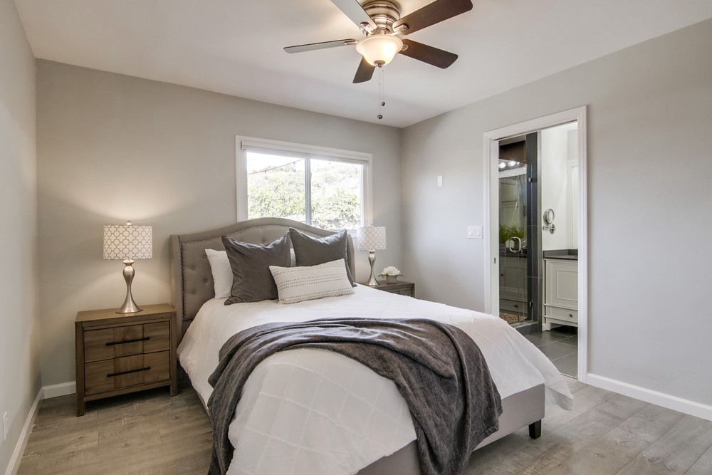 Virtual tour photo 28 of 49 for 4956 Acuna St