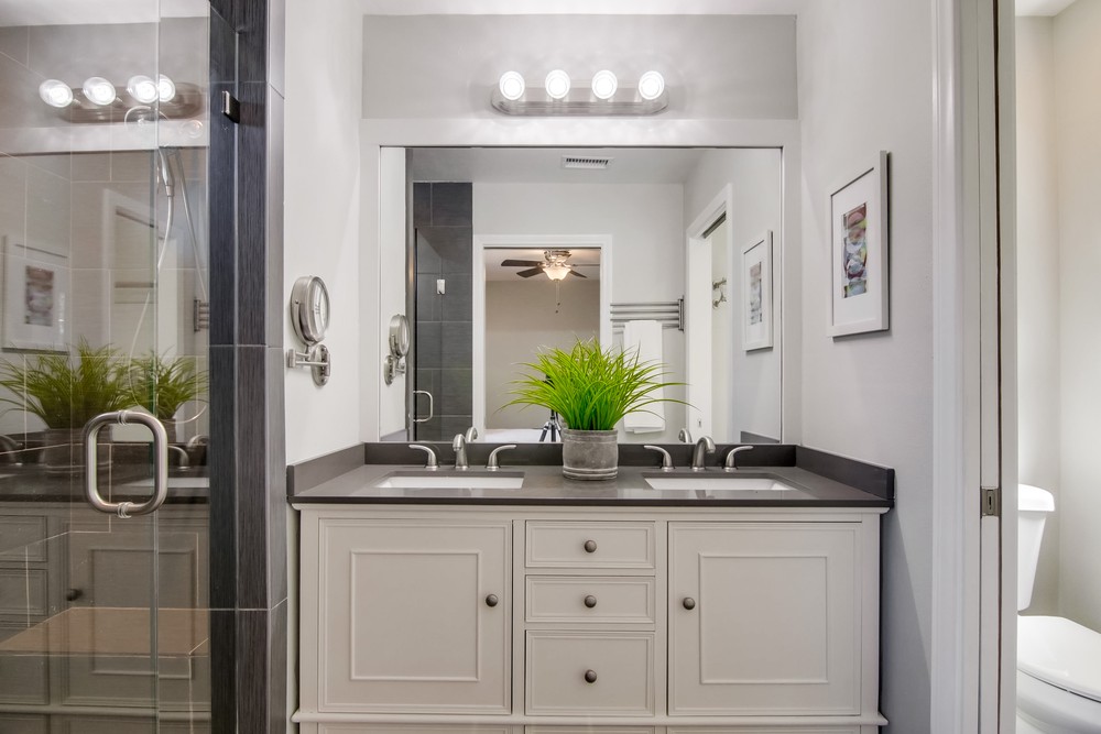 Virtual tour photo 31 of 49 for 4956 Acuna St