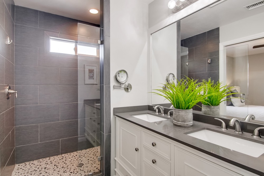 Virtual tour photo 33 of 49 for 4956 Acuna St