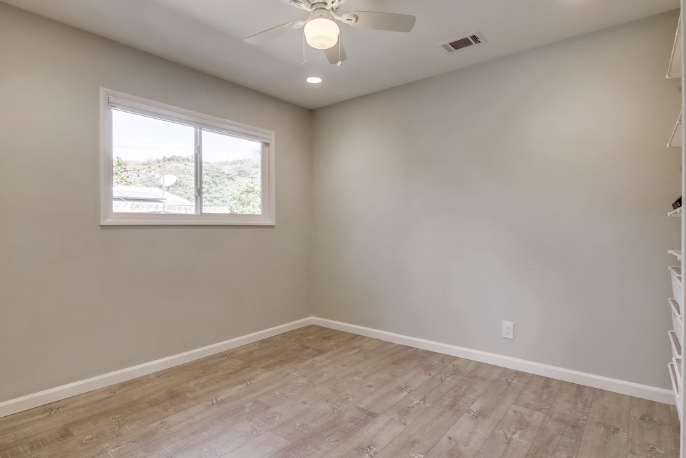 Virtual tour photo 36 of 49 for 4956 Acuna St