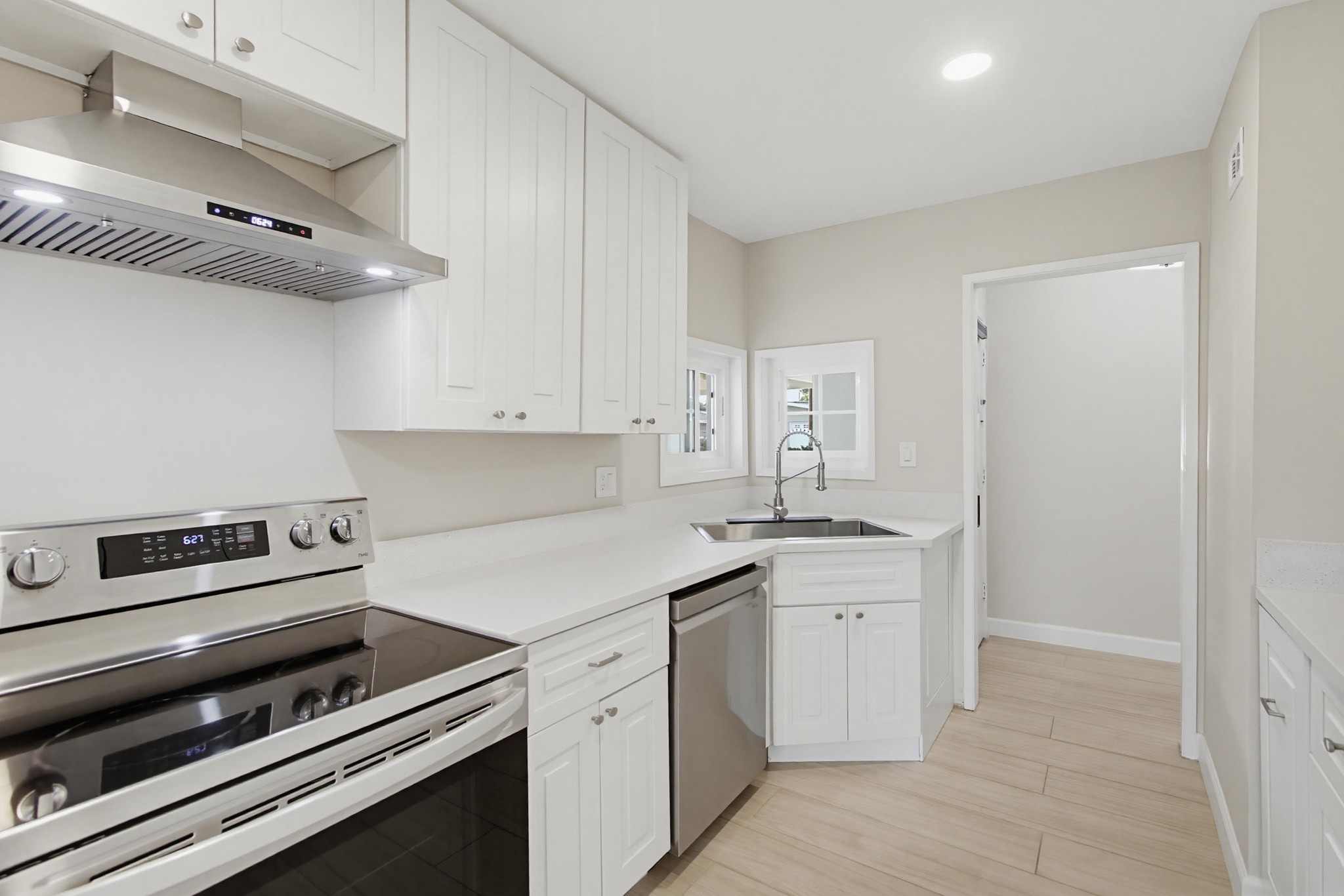 Virtual tour photo 17 of 53 for 4959 Mt Ashmun Dr