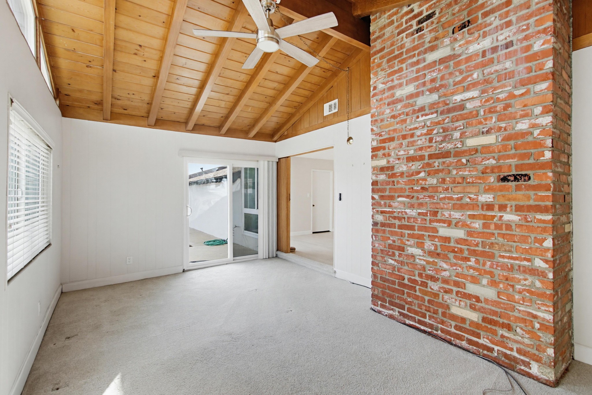 Virtual tour photo 21 of 53 for 4959 Mt Ashmun Dr