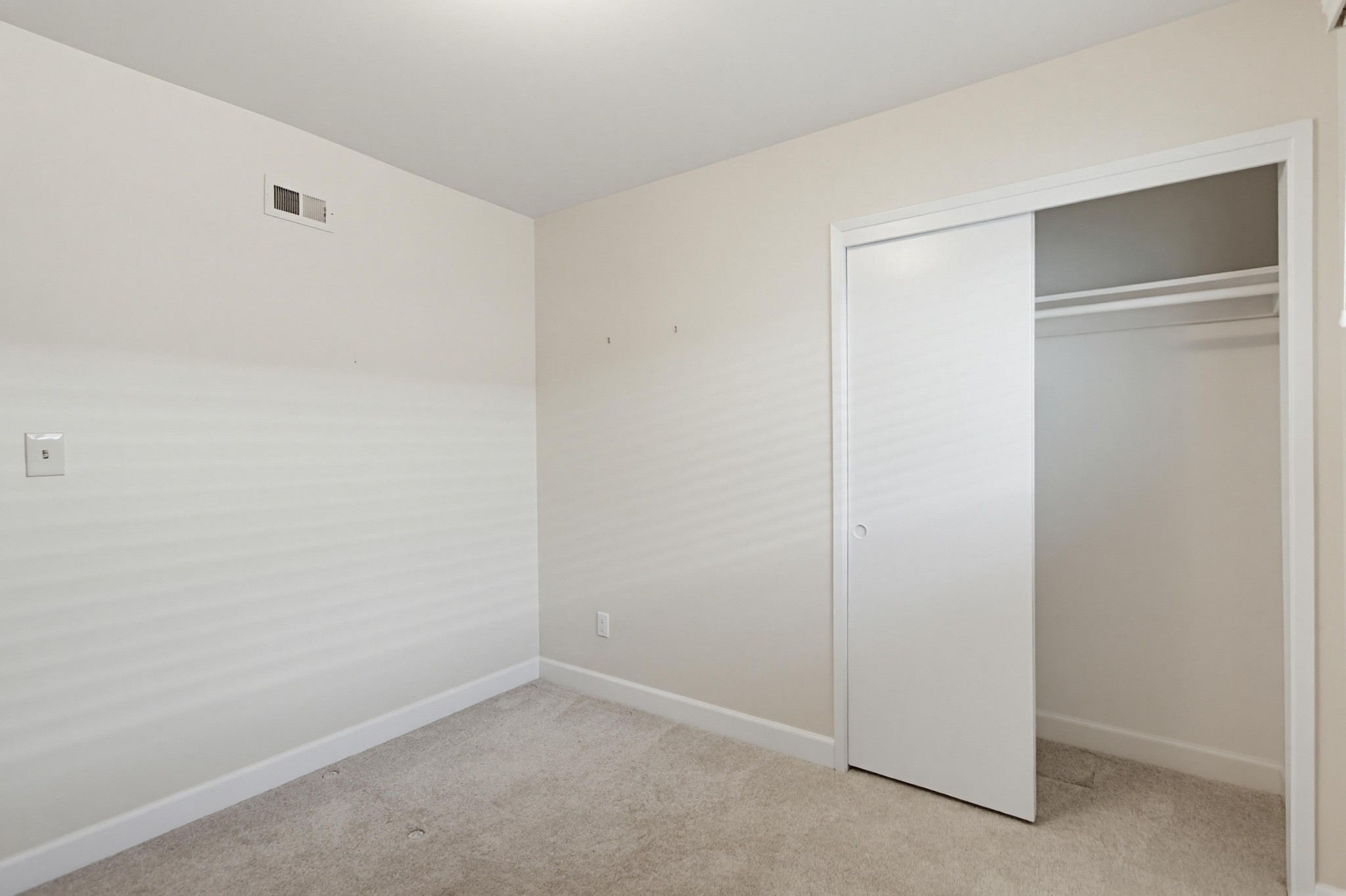 Virtual tour photo 24 of 53 for 4959 Mt Ashmun Dr