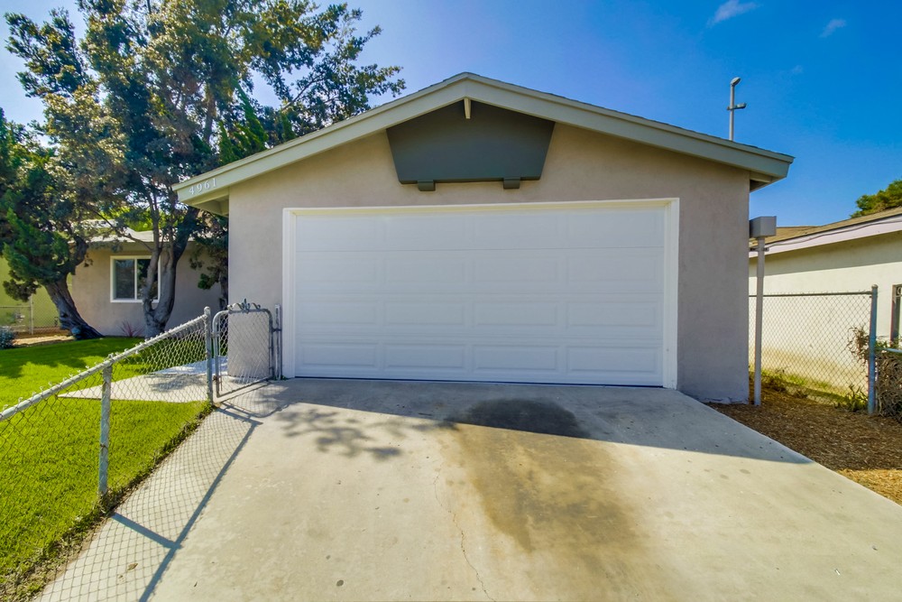 Virtual tour photo 4 of 33 for 4961 Manomet St