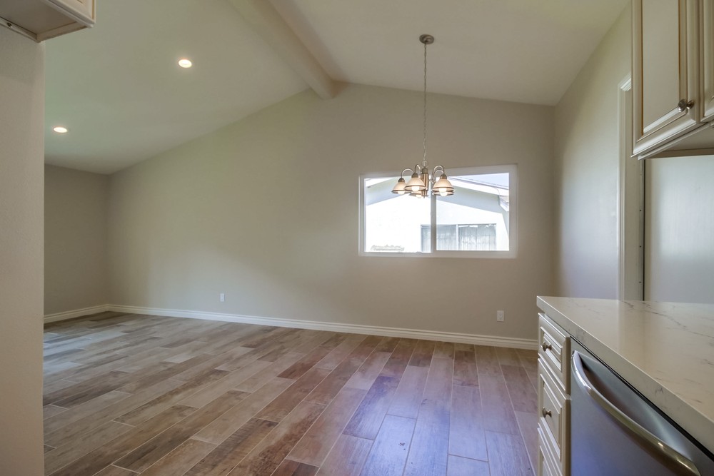 Virtual tour photo 16 of 33 for 4961 Manomet St