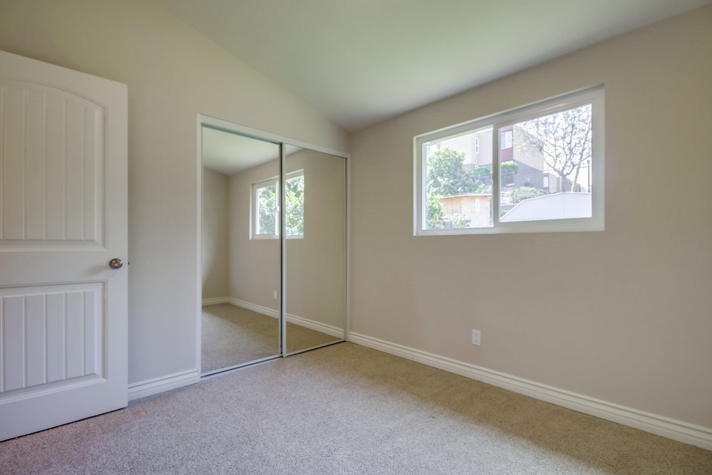 Virtual tour photo 24 of 33 for 4961 Manomet St