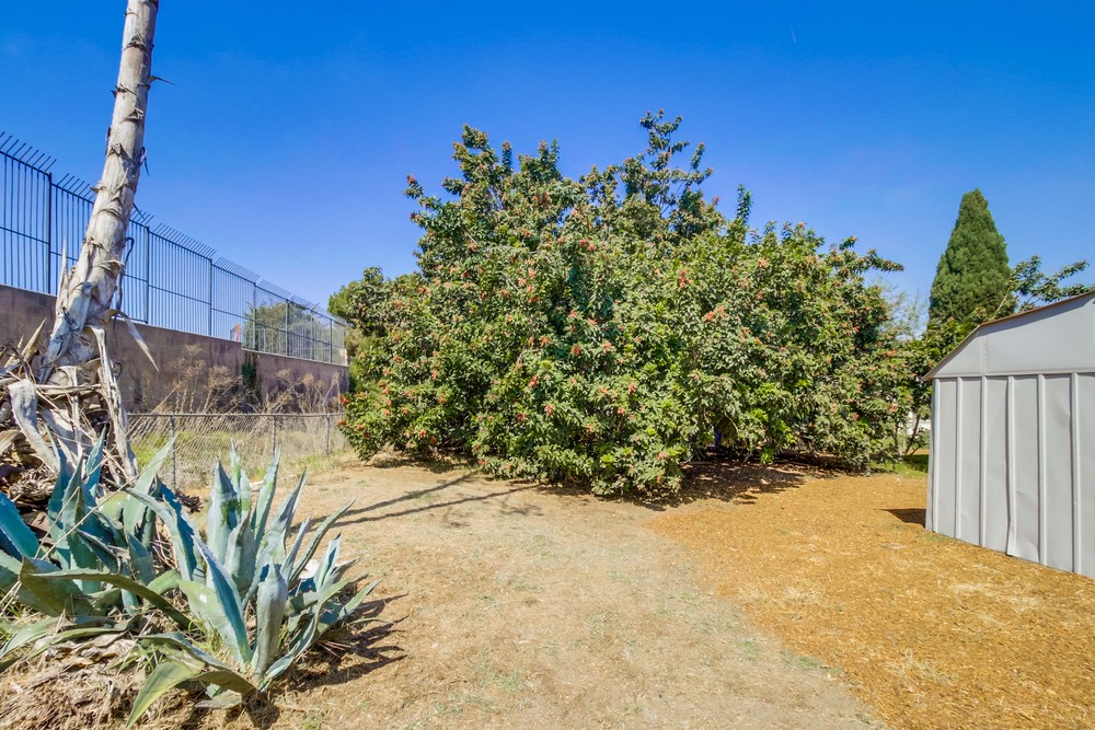 Virtual tour photo 31 of 33 for 4961 Manomet St