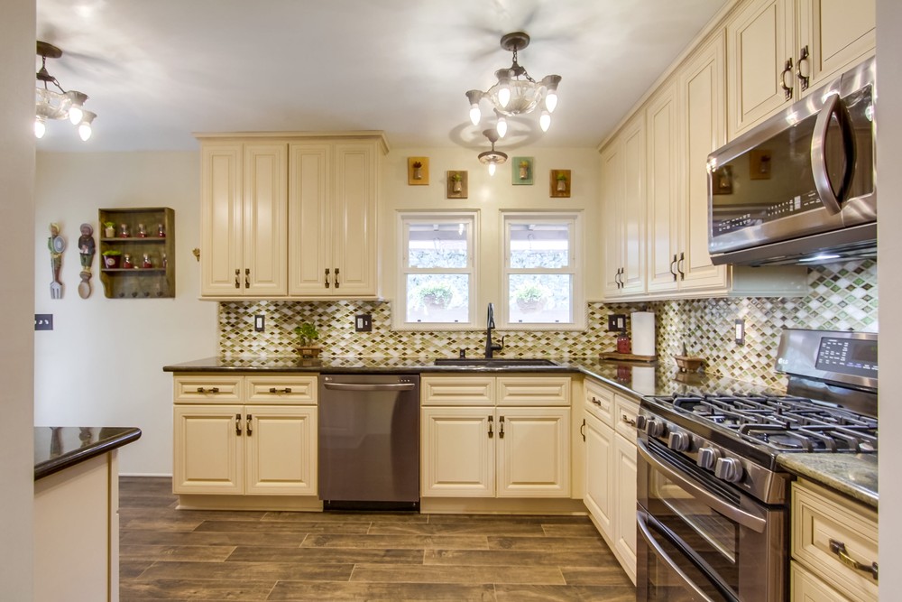 Virtual tour photo 16 of 28 for 4964 Canterbury Dr