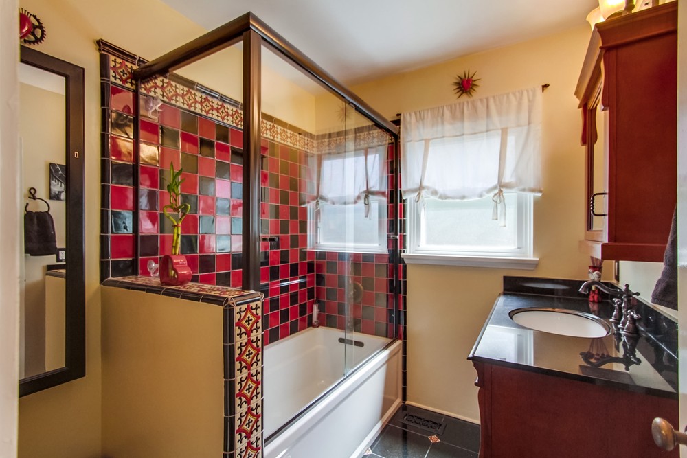 Virtual tour photo 25 of 28 for 4964 Canterbury Dr