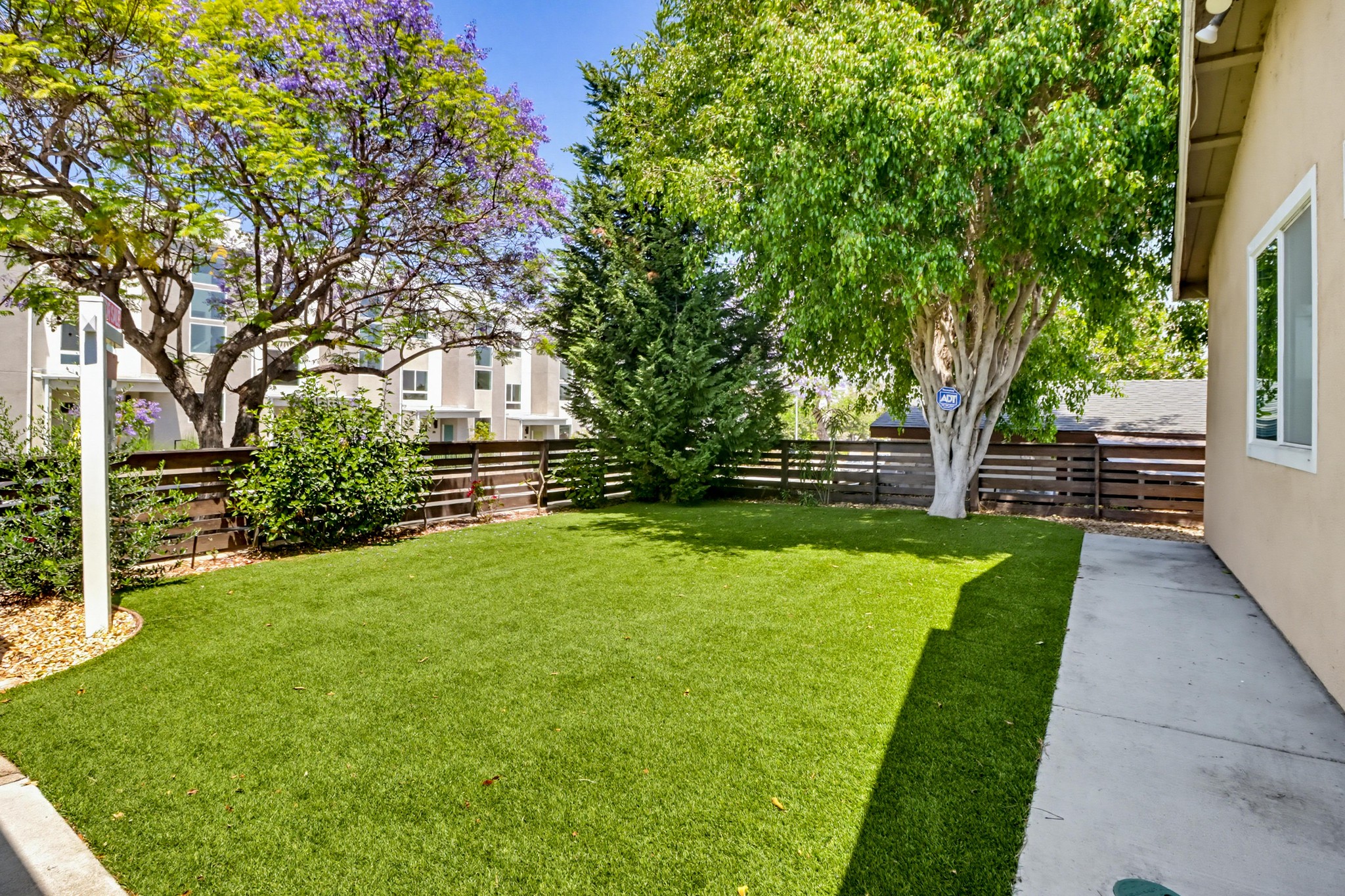 Virtual tour photo 7 of 48 for 4965 Ocean View Blvd