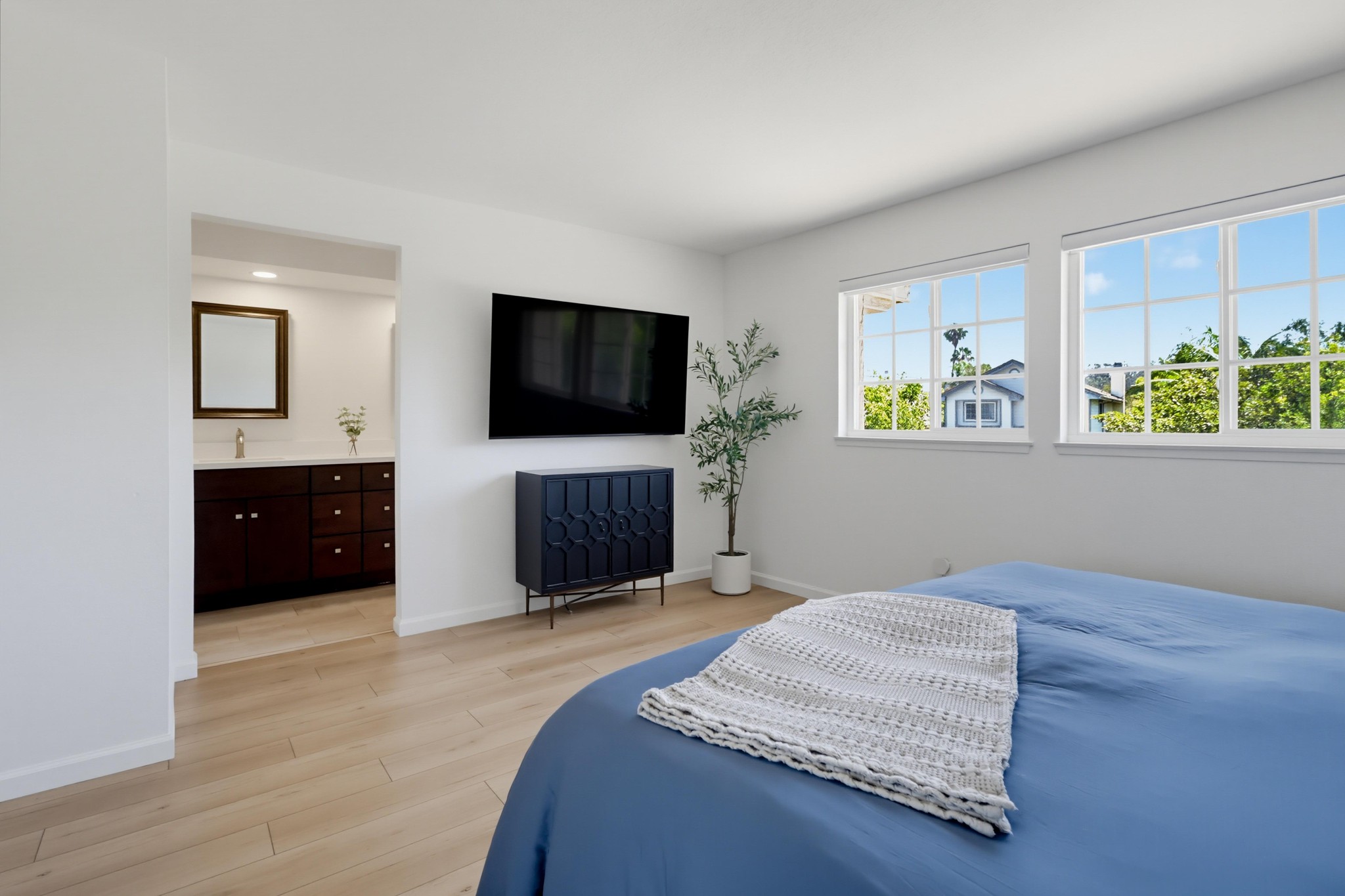 Virtual tour photo 32 of 53 for 4966 Corte Playa Palmera
