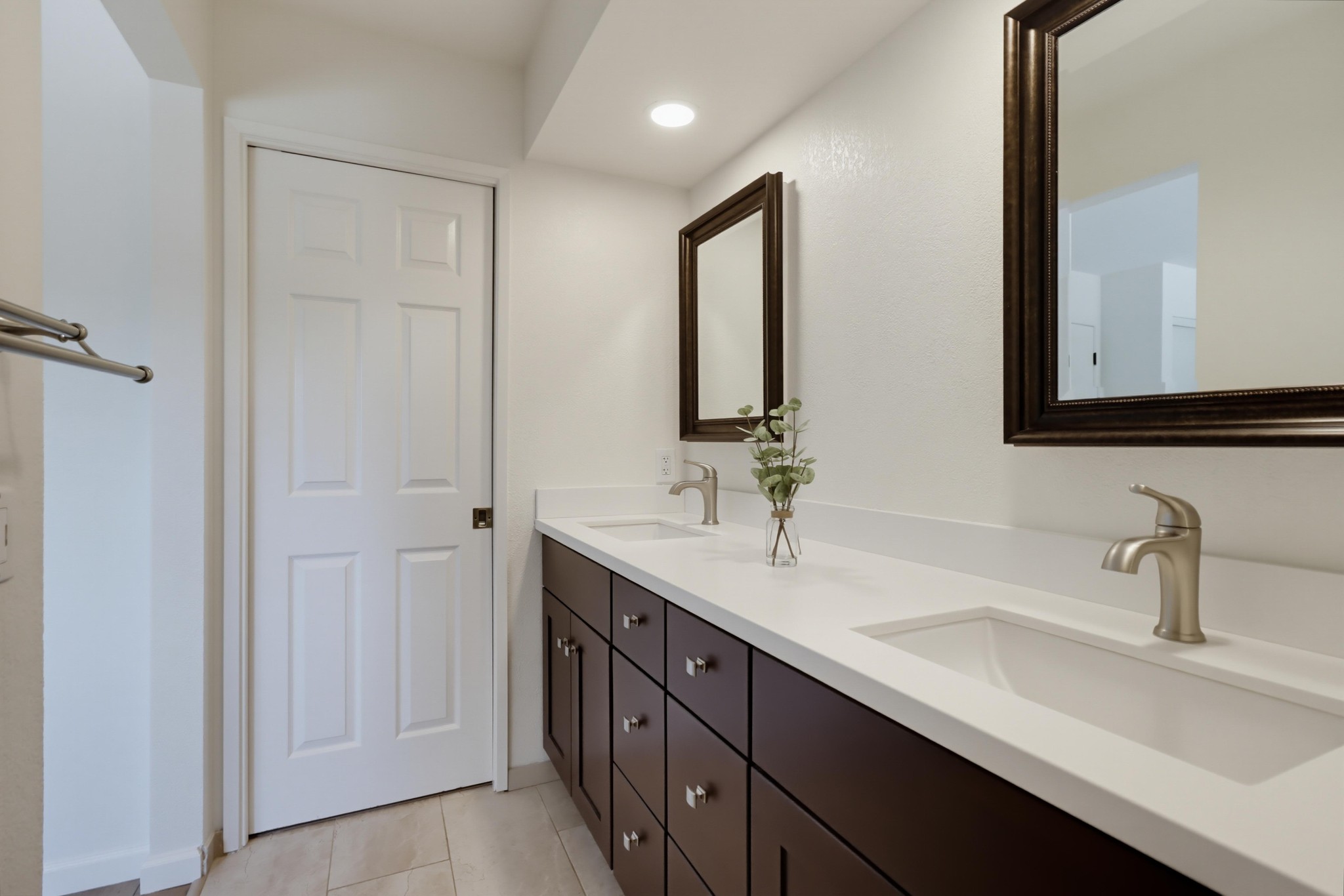 Virtual tour photo 38 of 53 for 4966 Corte Playa Palmera