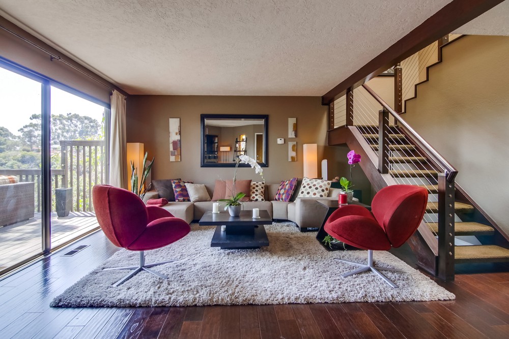 Virtual tour photo 11 of 45 for 4969 Vista Pl