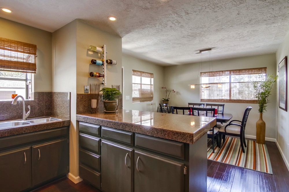 Virtual tour photo 21 of 45 for 4969 Vista Pl