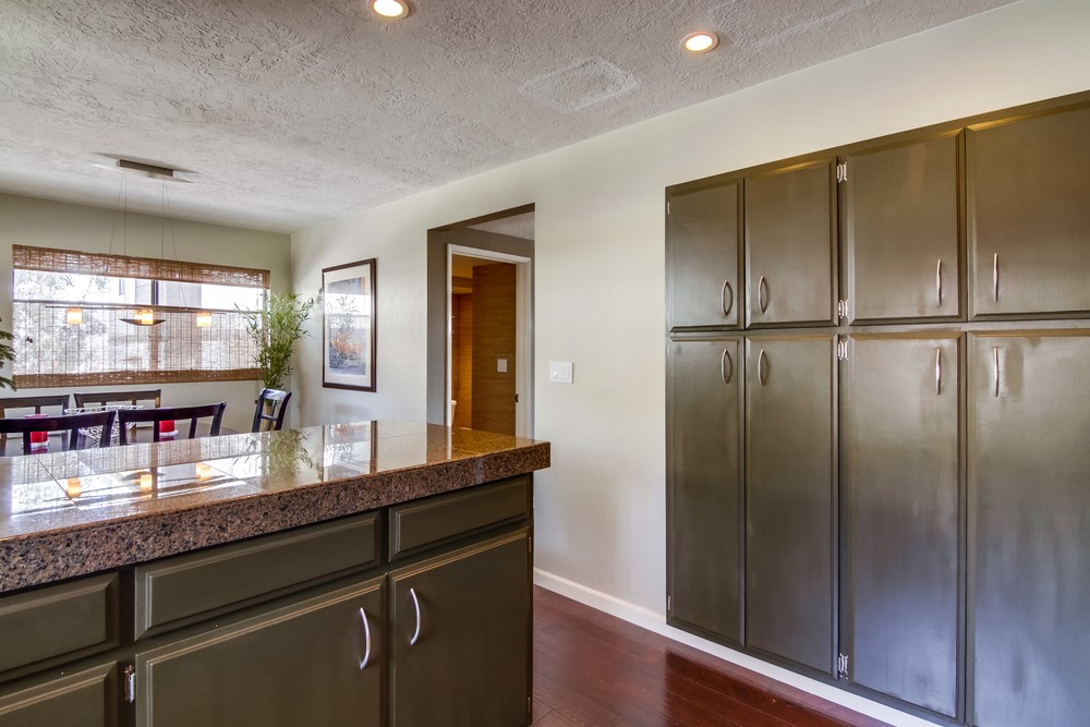 Virtual tour photo 22 of 45 for 4969 Vista Pl